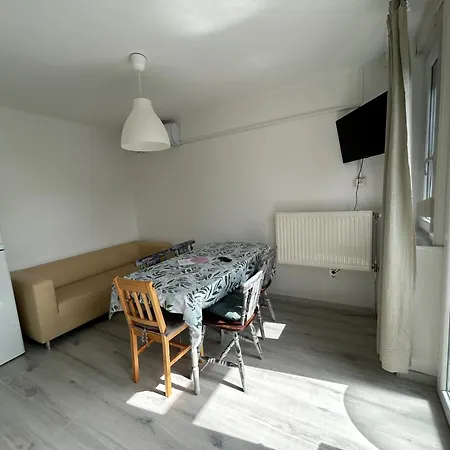 Apartment Lena Apartmanhaz Balatonlelle