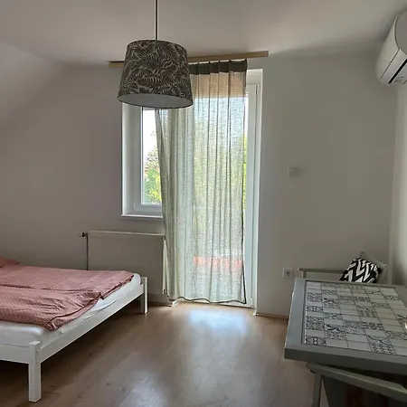Lena Apartmanhaz