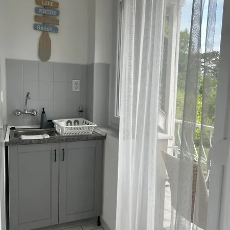 Lena Apartmanhaz Apartment Balatonlelle