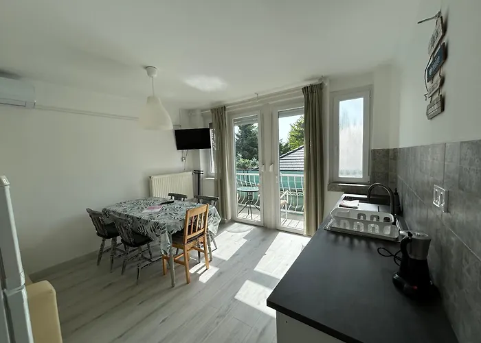 Lena Apartmanhaz Apartmán Balatonlelle
