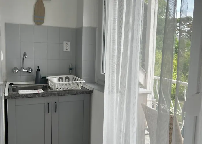 Lena Apartmanhaz Apartment Balatonlelle